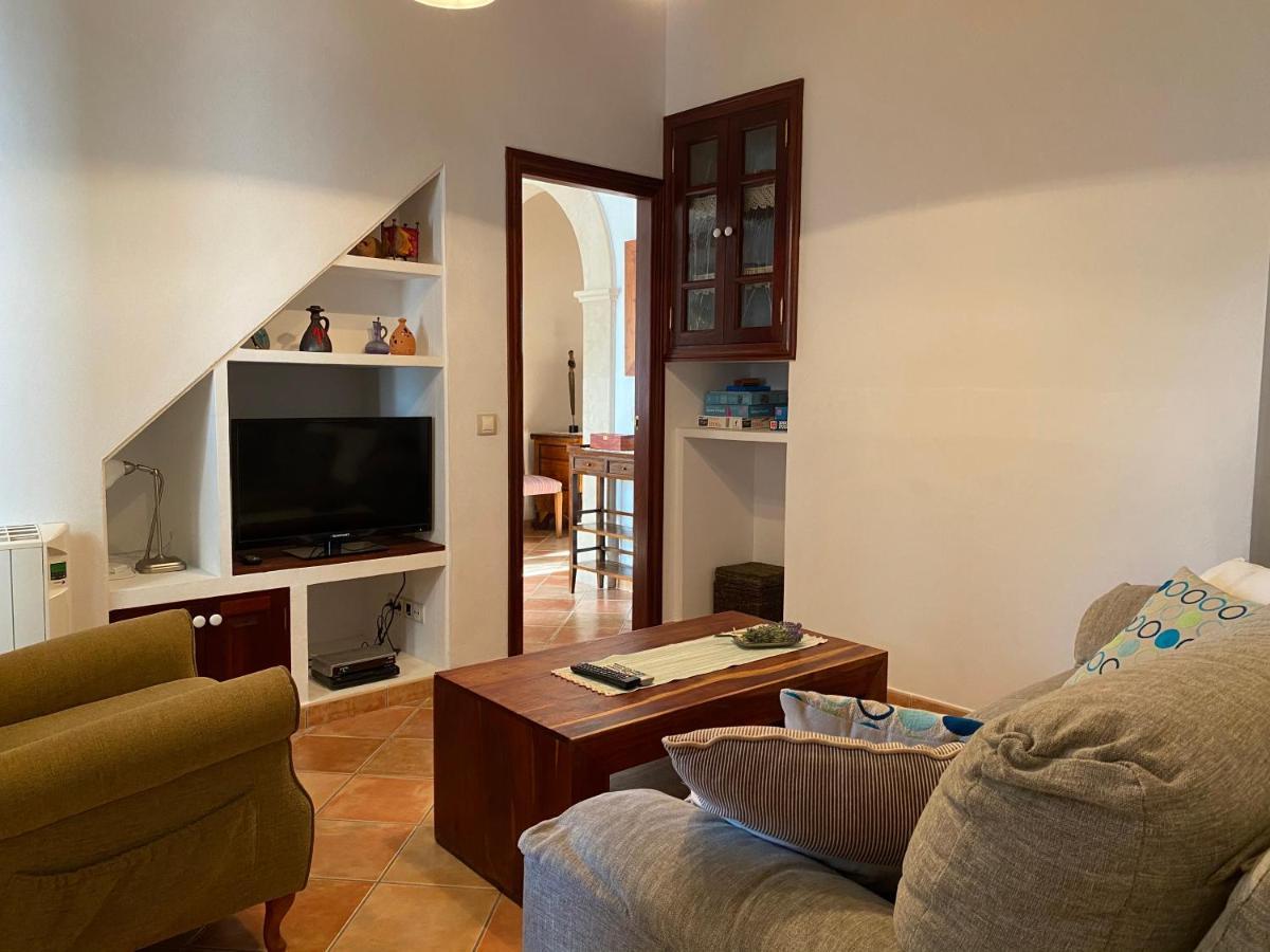 Casa Nuria, En El Centro, Al Lado De La Escalinata Del Calvario Para 6 Personas Pollença Εξωτερικό φωτογραφία